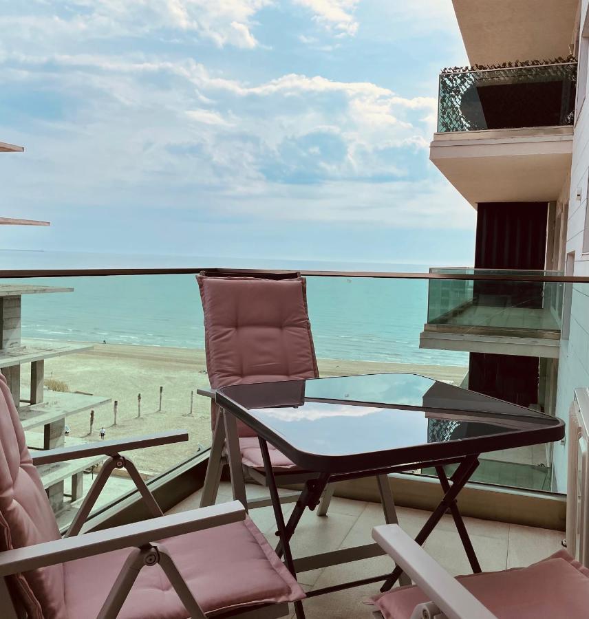 Sea View Luxury Apartament Năvodari Eksteriør bilde